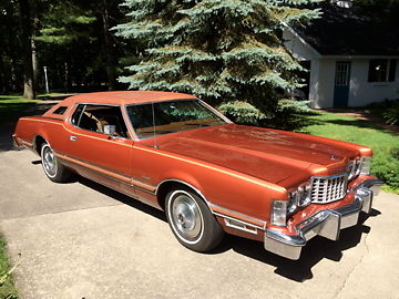 1976 ford thunderbird, one owner with 26,600 miles in excellent condition