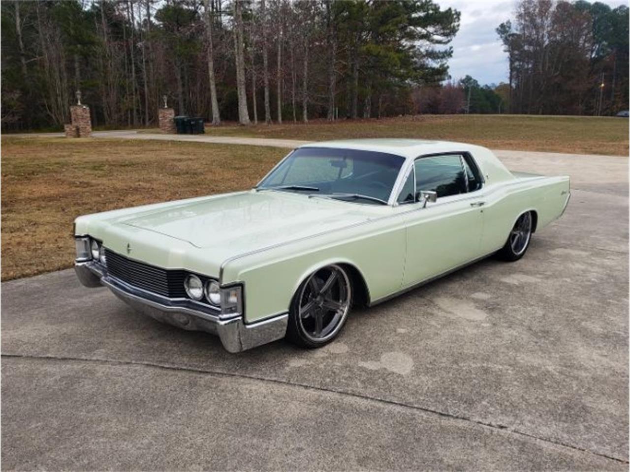 1968 lincoln continental