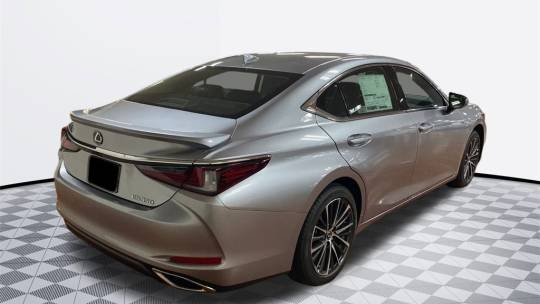 2025 Lexus ES