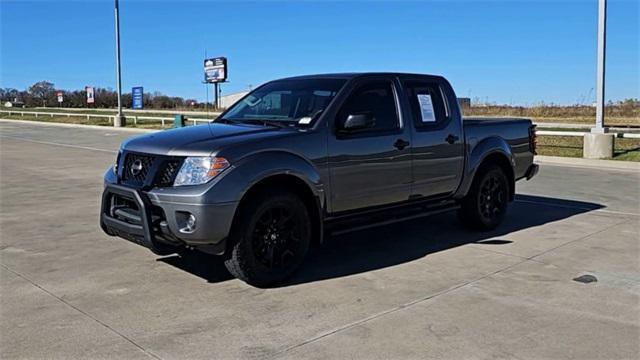 2021 nissan frontier sv