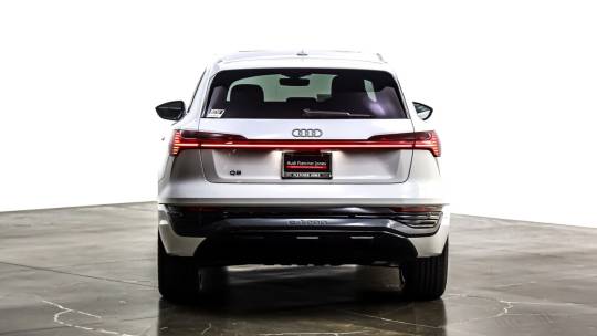 2024 Audi Q8 e-tron