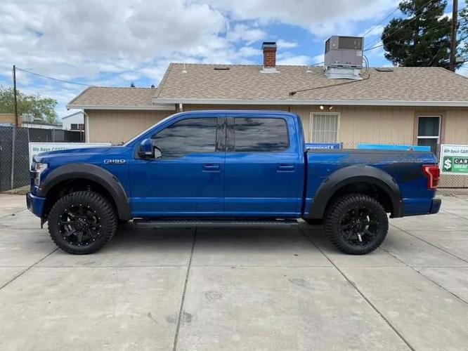 2017 ford f150 supercrew cab lariat pickup 4d 5 1/2 ft in roseville, california