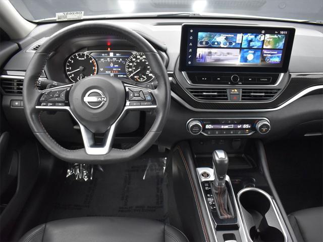 2023 nissan altima 2.0 sr
