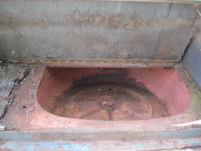 1957 pontiac chieftain wagon barn find