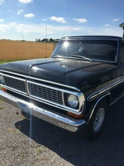 1970 ford f100, long bed, v-8, ranger xlt, borg warner 3 speed column with od