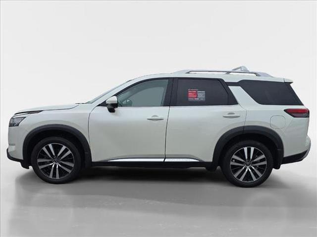 2023 nissan pathfinder platinum