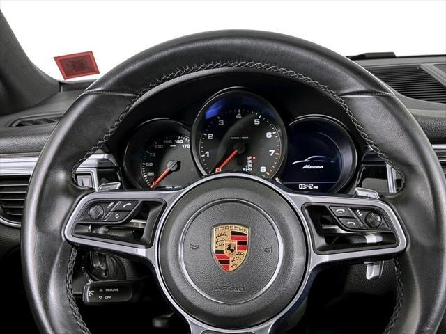 2018 porsche macan base