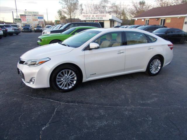 2014 toyota avalon hybrid limited