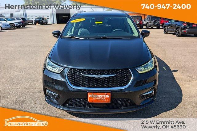 2022 chrysler pacifica touring l