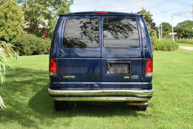 2014 ford e150 xlt