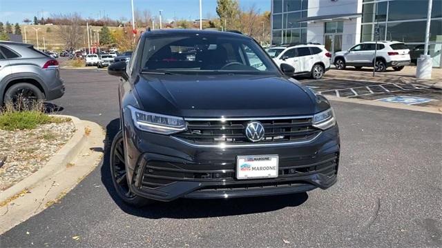 2024 volkswagen tiguan 2.0t se r-line black