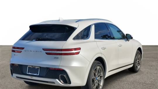 2025 Genesis GV70