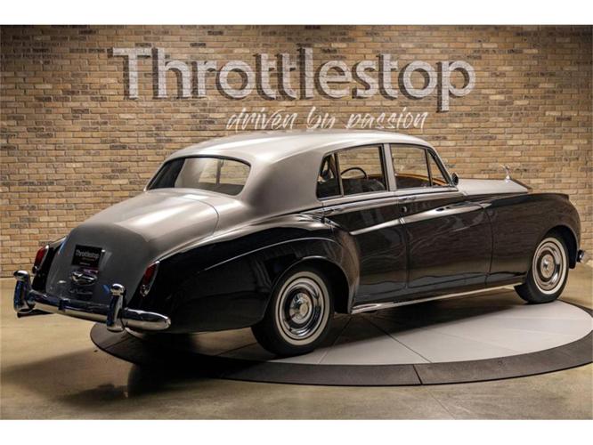 1959 rolls-royce silver cloud in elkhart lake, wisconsin