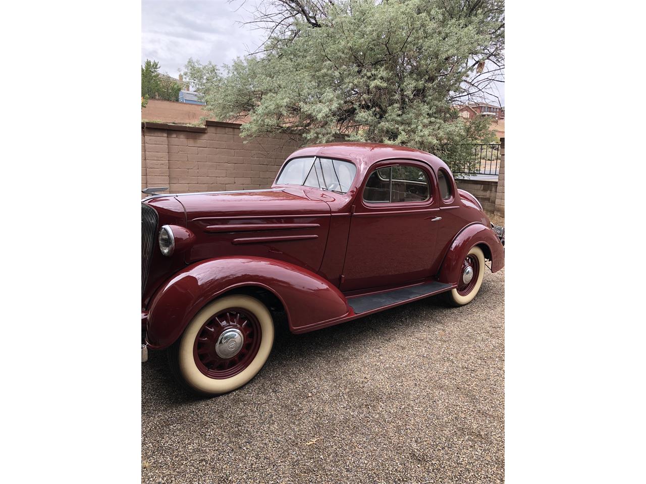 chevrolet 2-dr hardtop