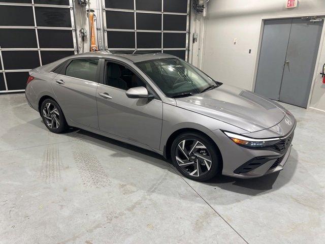 2024 hyundai elantra hev limited