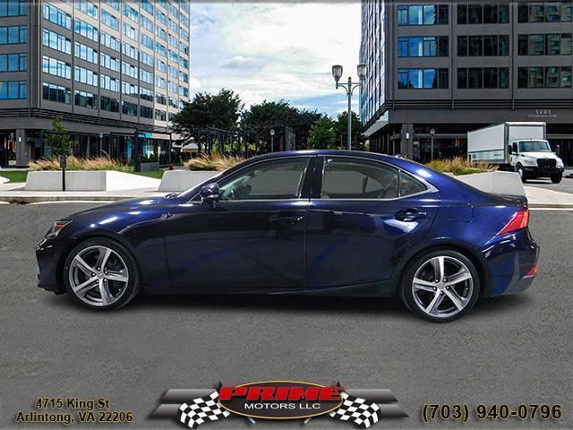 2017 lexus is 300 base