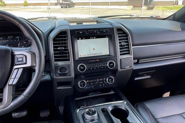 2018 ford expedition max xlt