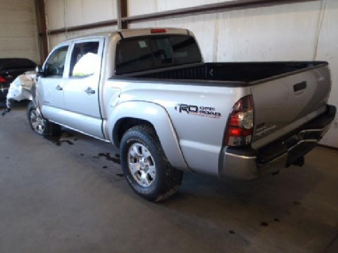 2013 toyota tacoma dou...gray...10,527 miles...salvage title in bronx, ny