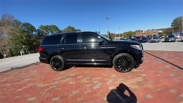 2020 lincoln navigator black label