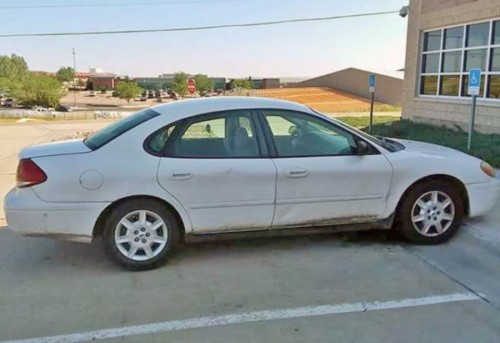2004 ford taurus in wyoming by owner