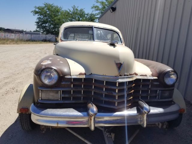 1947 cadillac --caddy---sedan-classic--old car---project