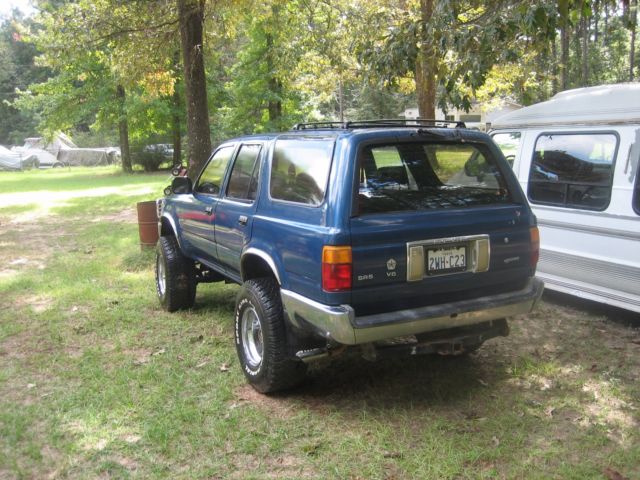 1992 toyota 4runner 4x4 mud toy (bad motor/no title)