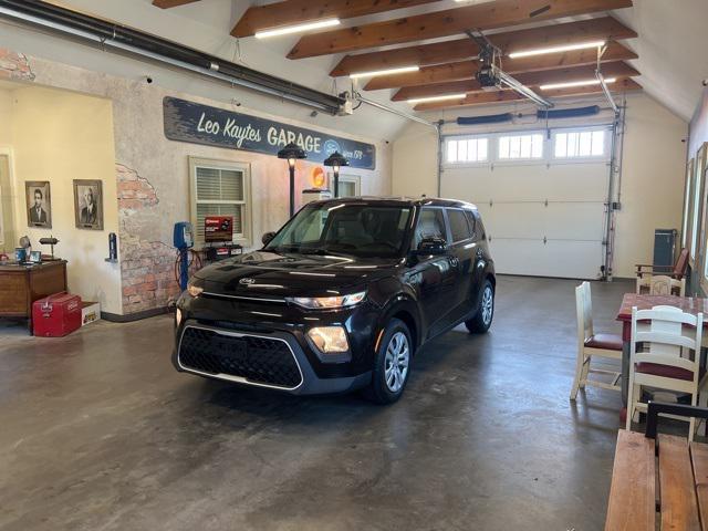 2021 kia soul lx