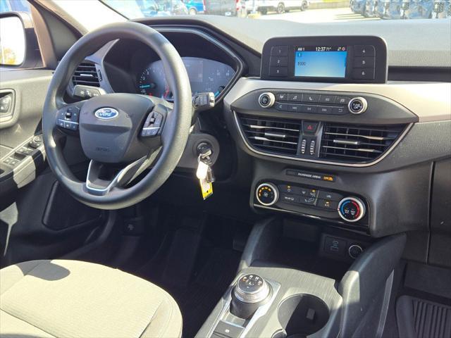 2021 ford escape s