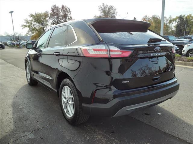 2021 ford edge sel