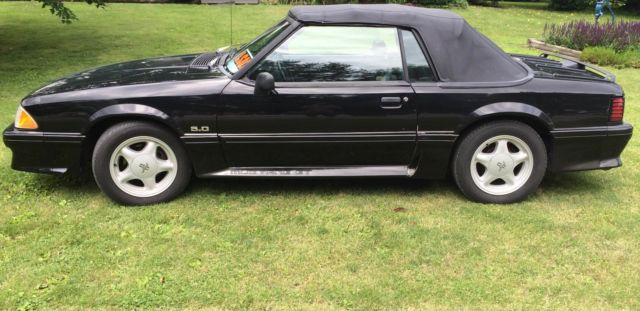 1993 ford mustang convertible 5.0 no reserve