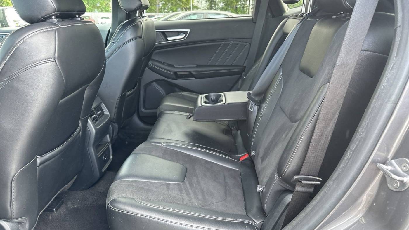 2021 ford edge st