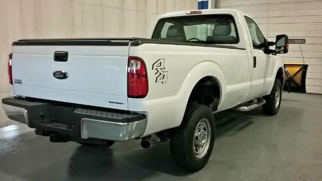 2015 ford f-250 super duty xl 4x4 xl 2dr regular cab 8 ft. lb pickup for sale in westbrook, maine