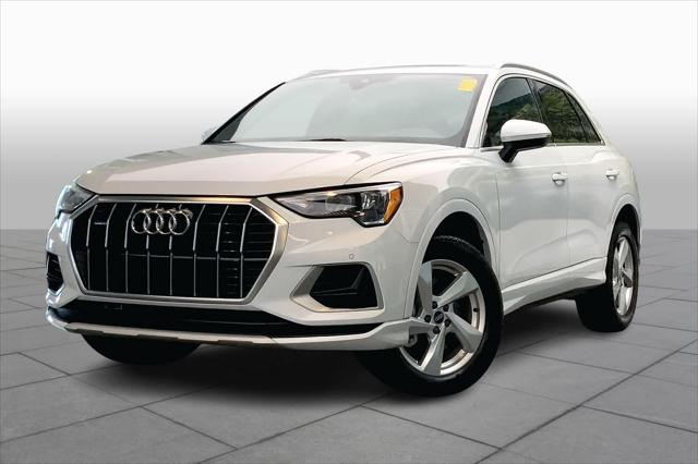 2022 audi q3 40 premium