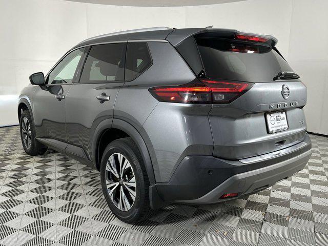 2021 nissan rogue sv