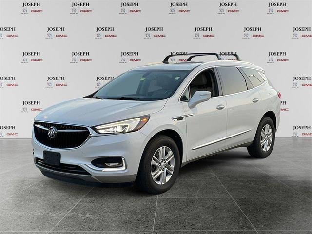 2018 buick enclave essence