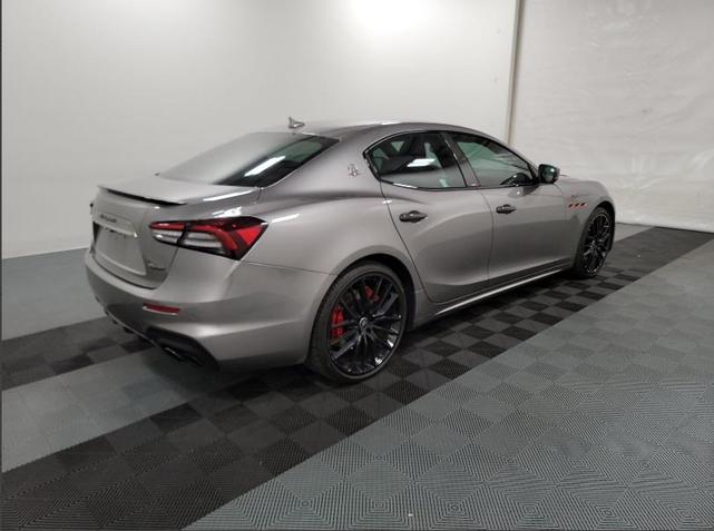 2021 maserati ghibli trofeo