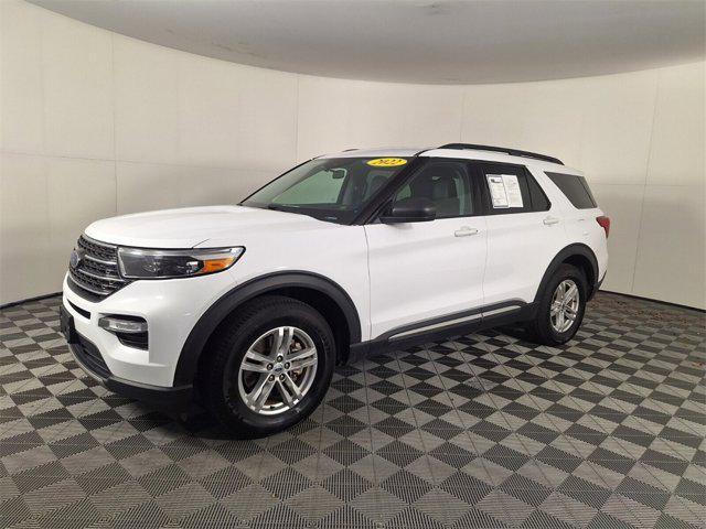 2022 ford explorer xlt