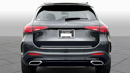 2025 Mercedes-Benz GLC