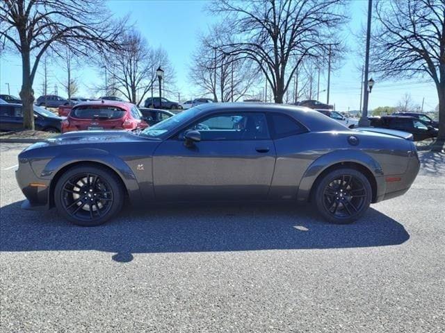 2023 dodge challenger r/t scat pack in farmington, michigan
