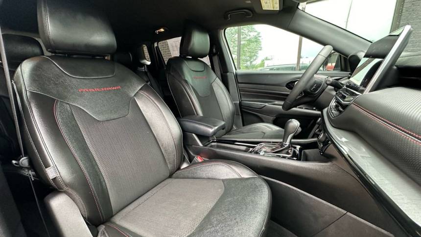 2023 jeep compass trailhawk