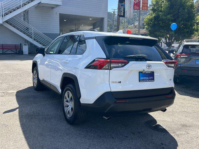 2020 toyota rav4 le