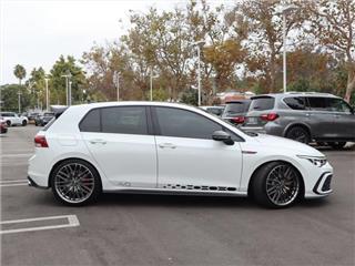 2023 Volkswagen Golf GTI 40th anniversary edition