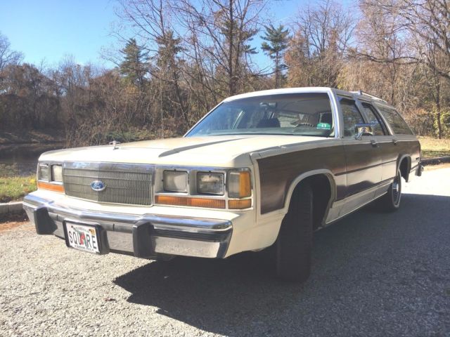 1989 ford ltd country squire lx station wagon no reserve auction all original