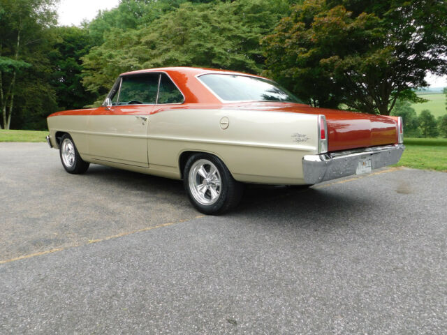 fuel injected lt-1 350, 6-speed, immaculate throughout, a/c, ex. cond (video)