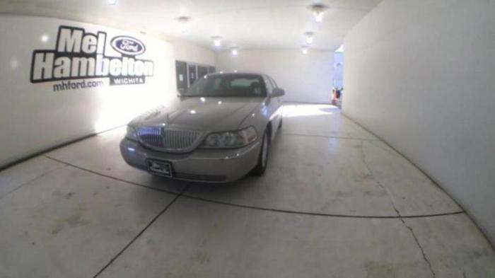 2008 lincoln town car signature limited signature limited 4dr sedan for sale in wichita, kansas