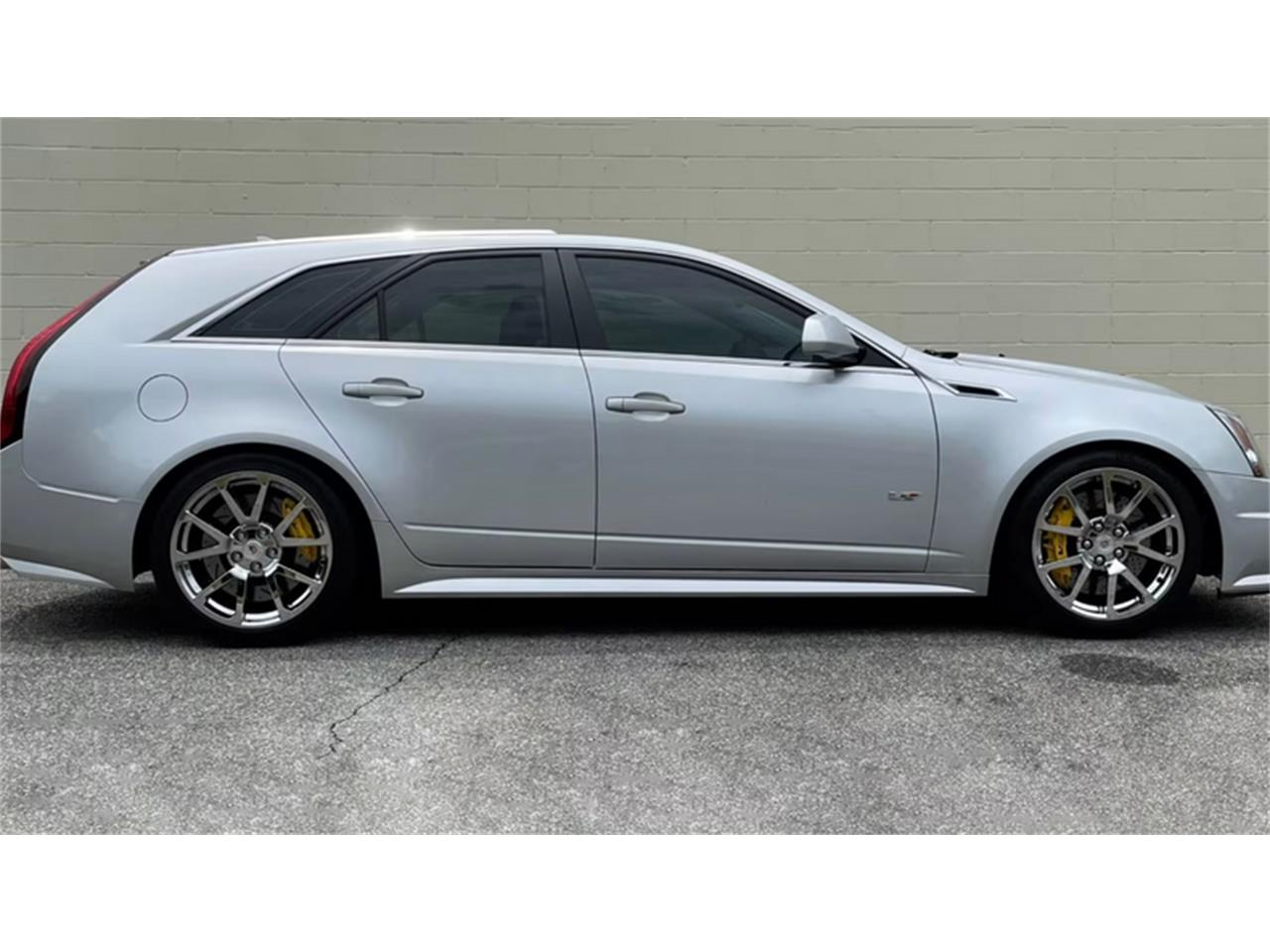 2011 cadillac cts-v