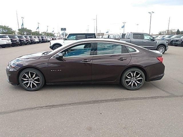 2016 chevrolet malibu lt w/2lt in bismarck, north dakota