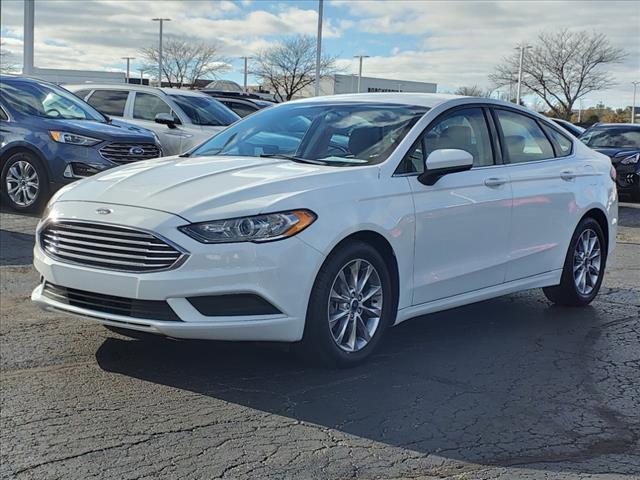 2017 ford fusion se