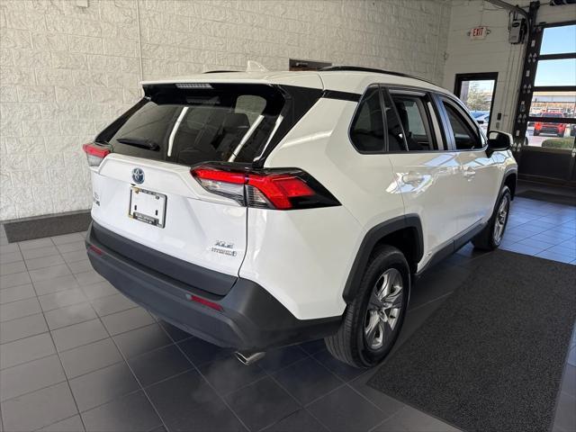2024 toyota rav4 hybrid xle