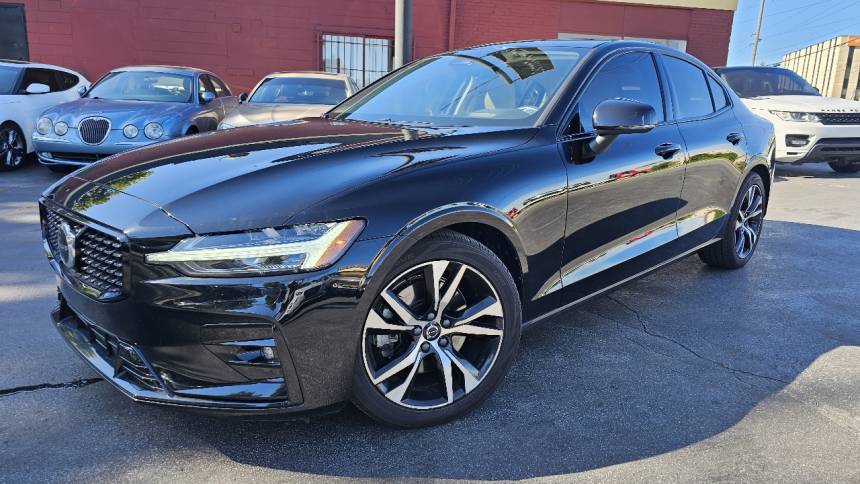 2023 volvo s60